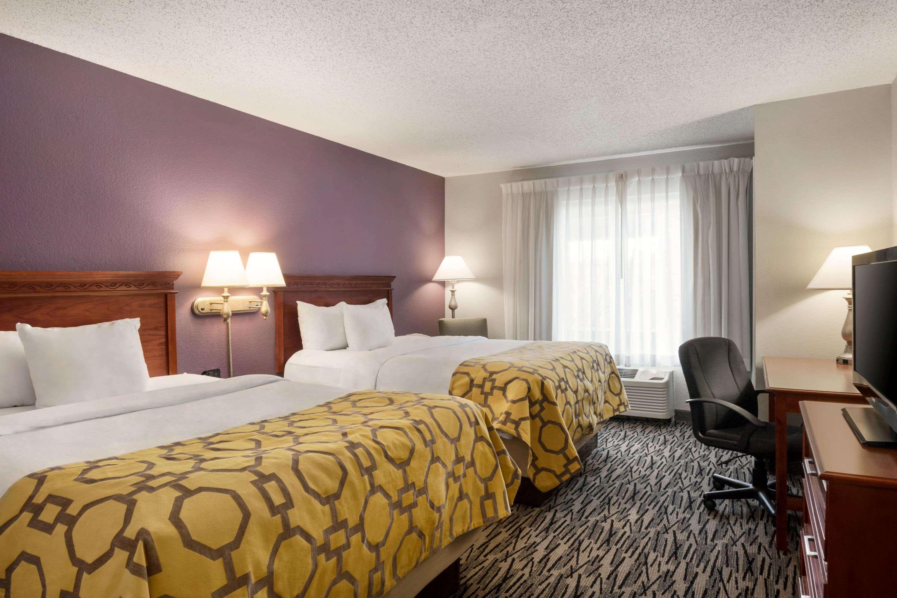 Отель Baymont By Wyndham Springfield I-44 Экстерьер фото