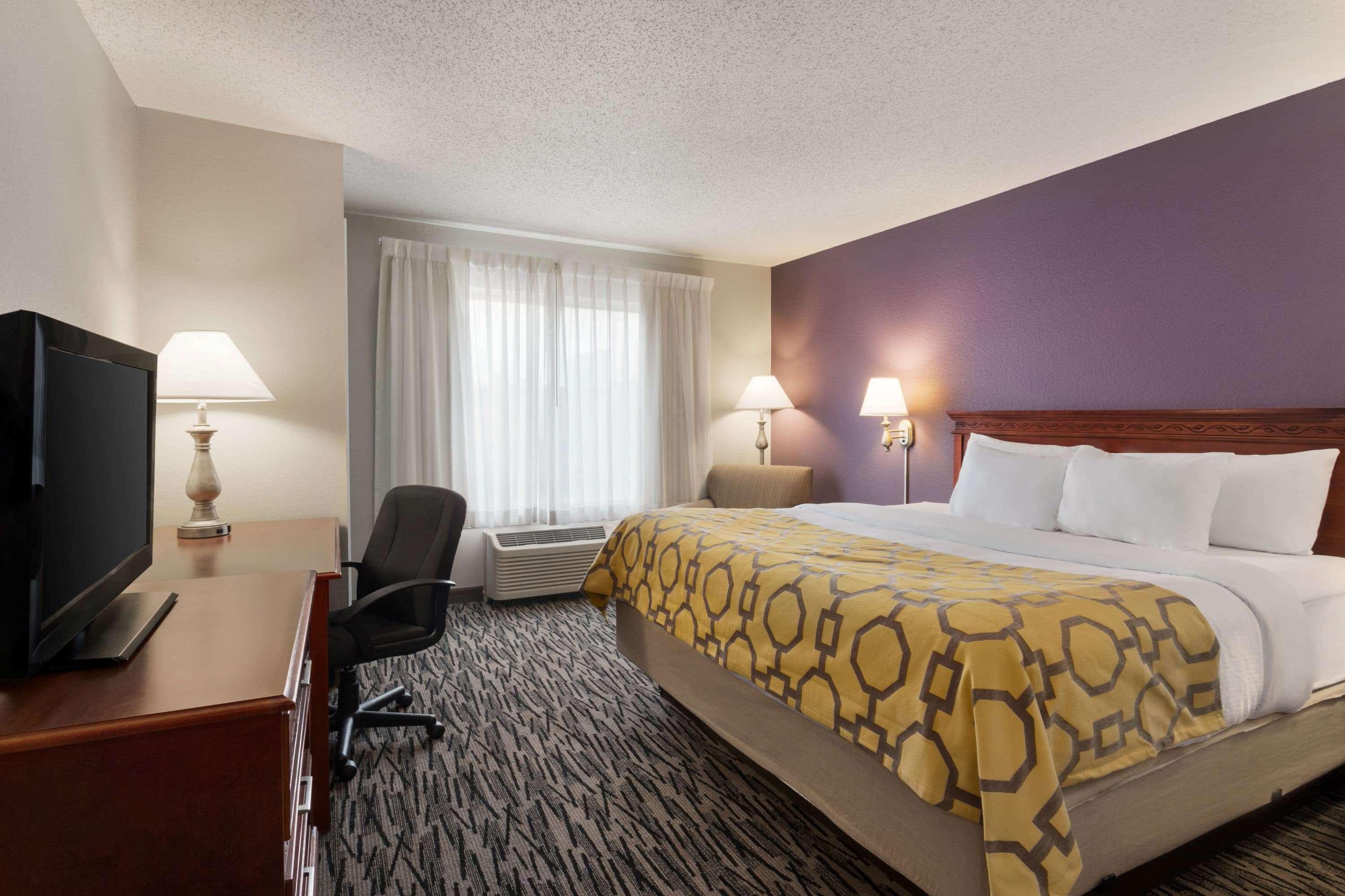 Отель Baymont By Wyndham Springfield I-44 Экстерьер фото
