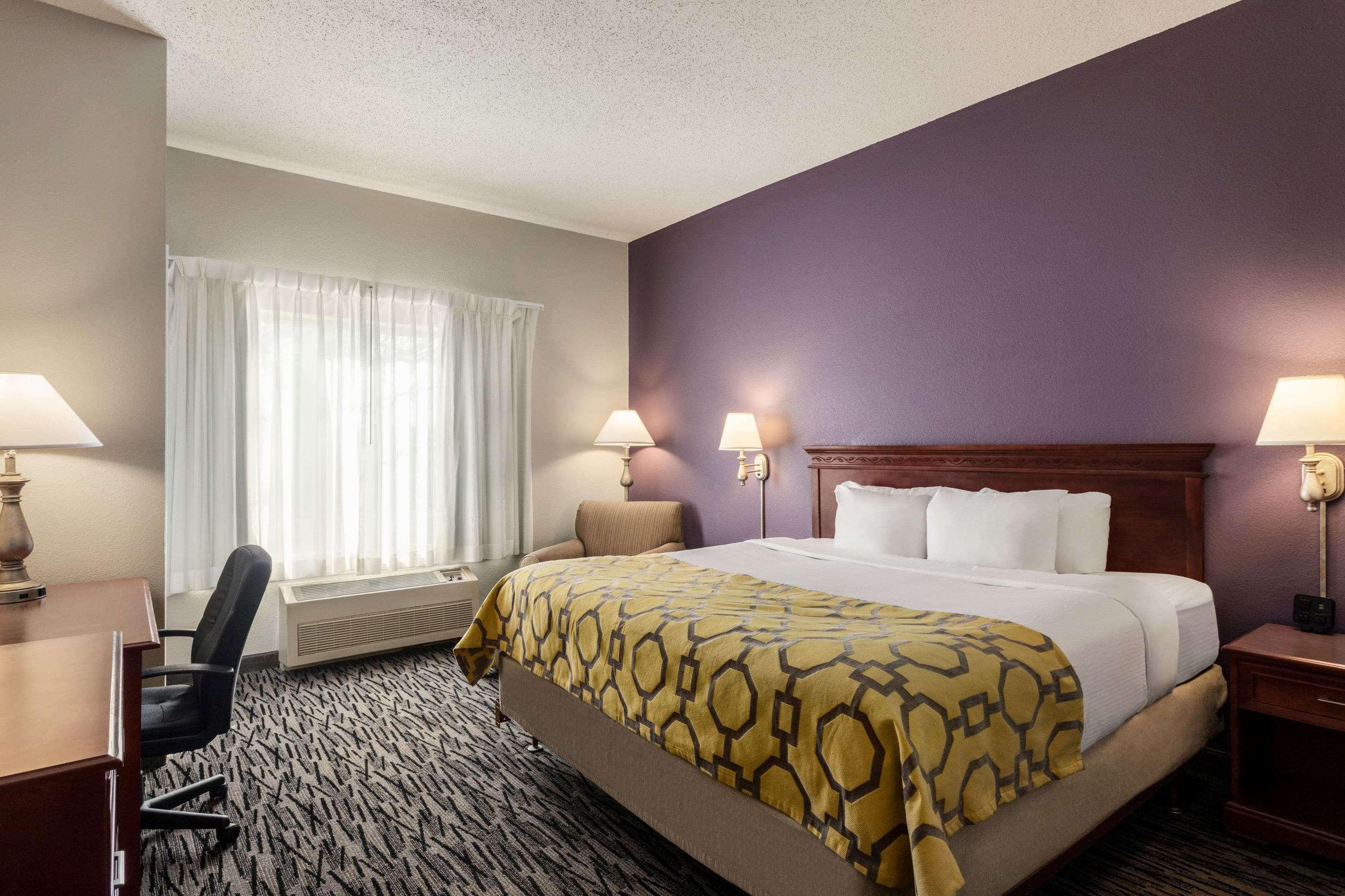 Отель Baymont By Wyndham Springfield I-44 Экстерьер фото