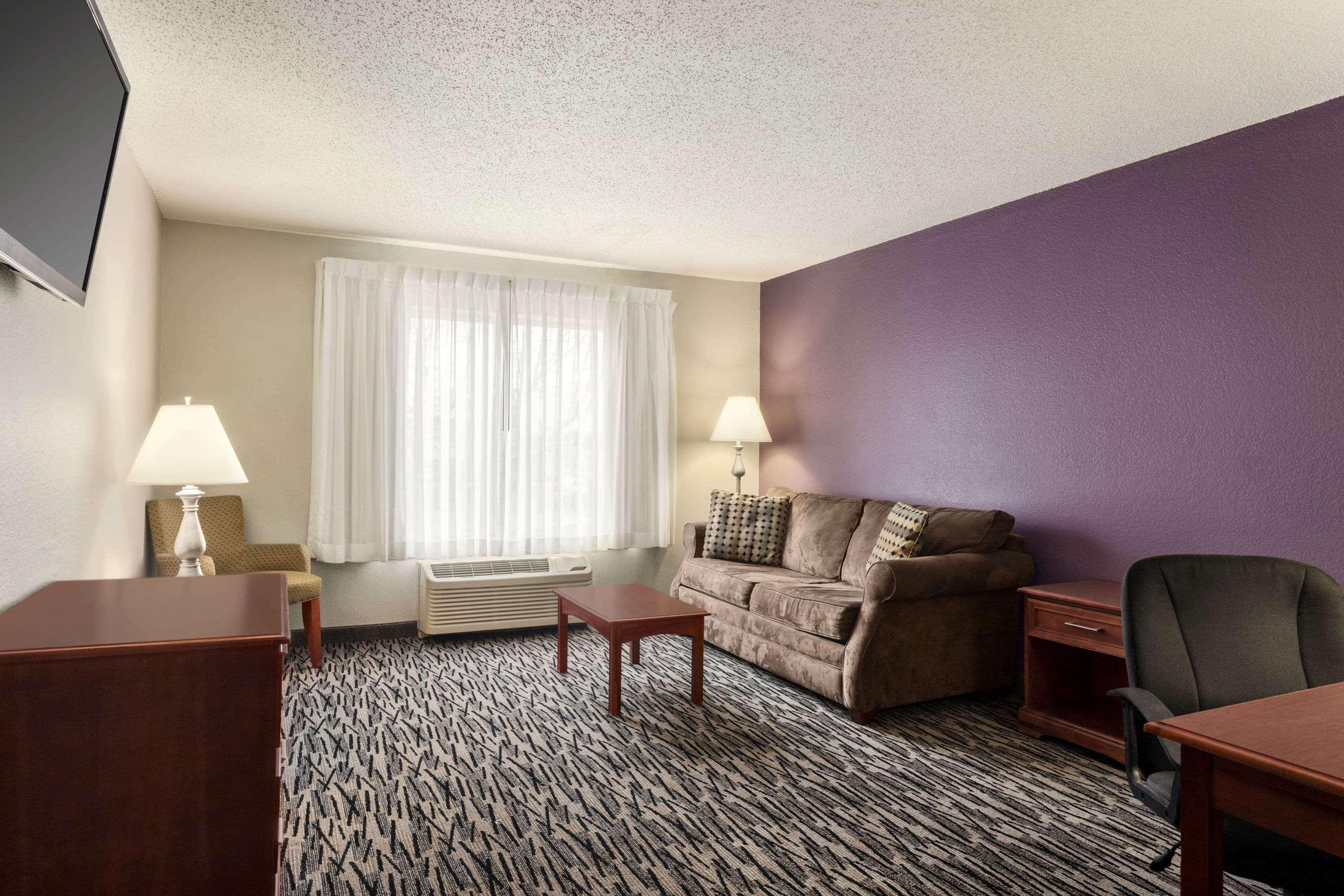 Отель Baymont By Wyndham Springfield I-44 Экстерьер фото