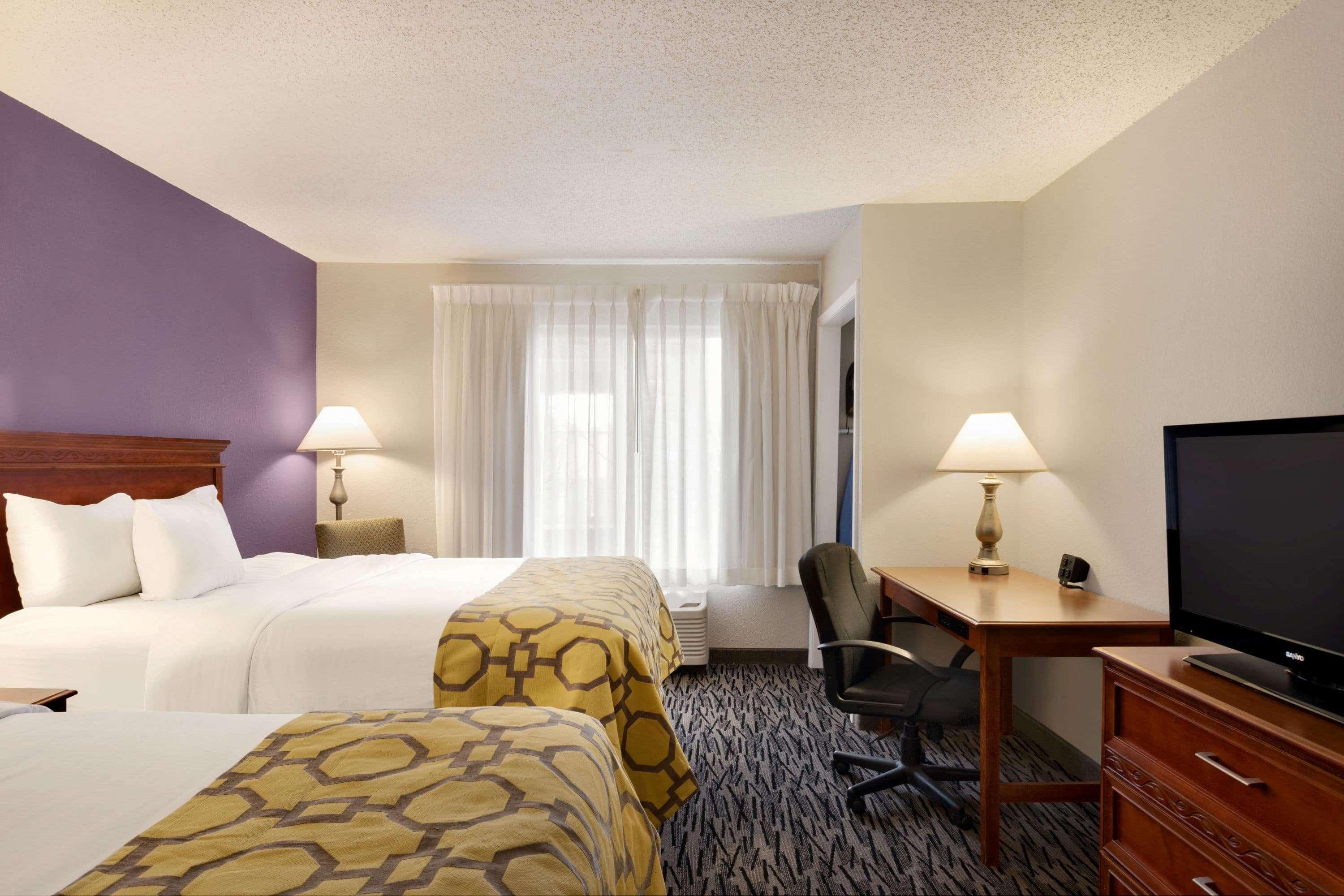 Отель Baymont By Wyndham Springfield I-44 Экстерьер фото